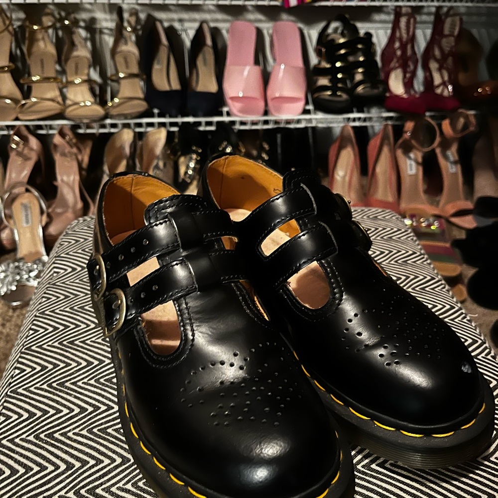 Dr marten maryjane